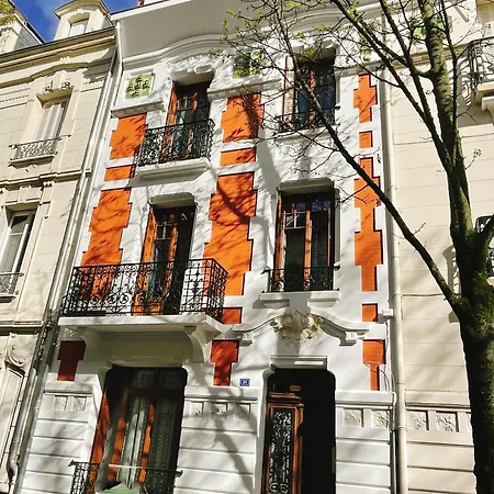 Muguette - Coeur De Vichy- 2eme Etage *