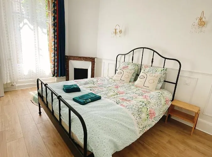 Muguette - Coeur De Vichy- 2eme Etage דירה *